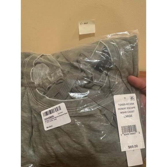 Sanctuary Clothing Women's Damen Sundance Basic T Shirt Top Back Hole Green SZ L - Picture 3 of 3